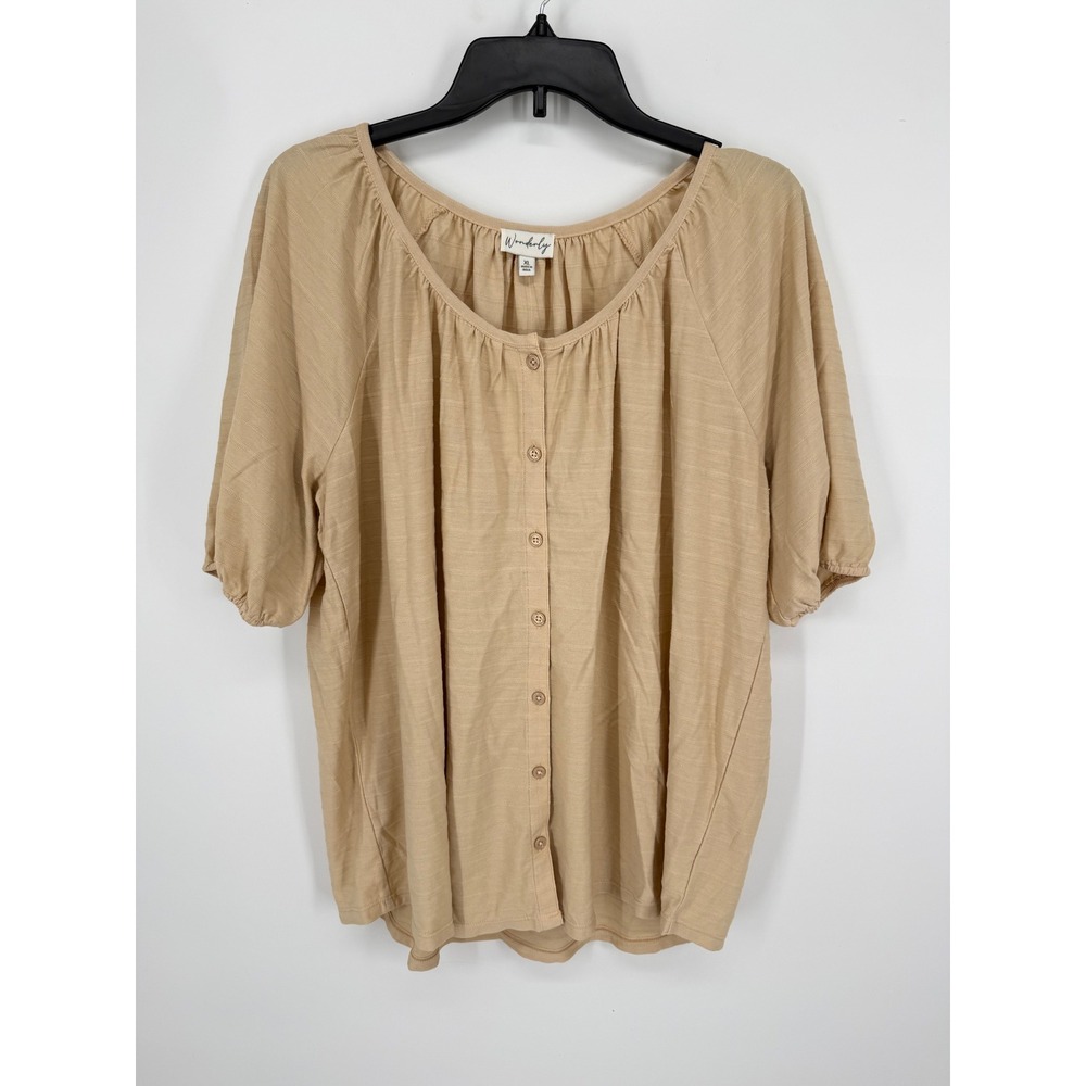 NEW Wonderly Button Front Top Women XL Tan Textured Puff Sleeve Scoop Neck